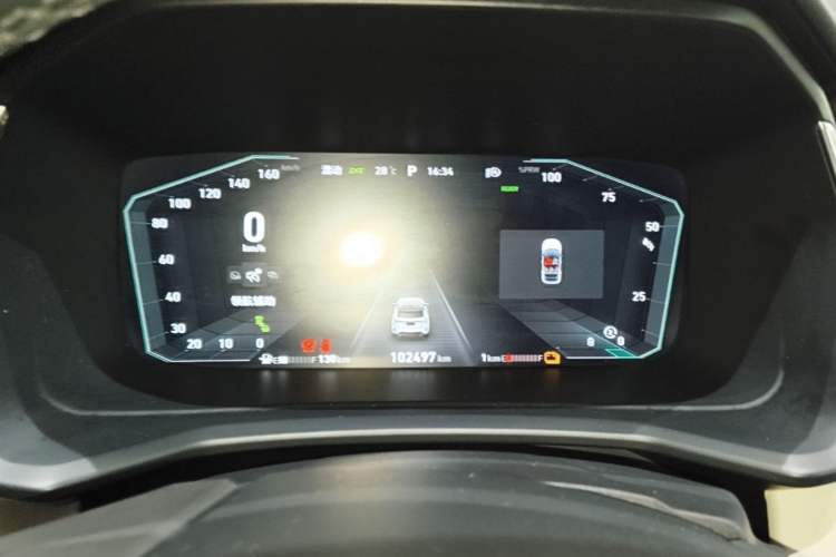 Used Lynk & Co 06 EM-P 2022 PHEV 84 km Range Pro Version Instrument Cluster