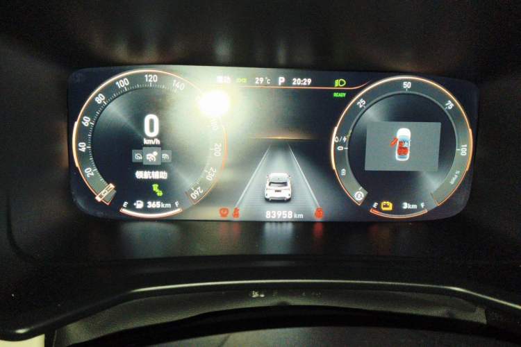 Used Lynk & Co 06 EM-P 2022 PHEV 84 km Range Pro Version Instrument Cluster