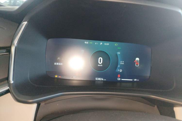 Used Lynk & Co 06 EM-P 2022 PHEV 84 km Range Pro Version Instrument Cluster