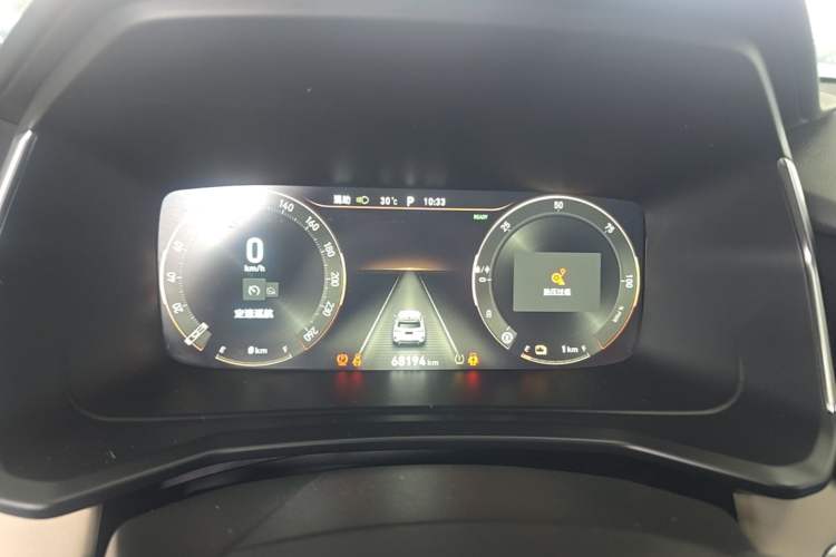 Used Lynk & Co 06 EM-P 2022 PHEV 84 km Range Pro Version Instrument Cluster