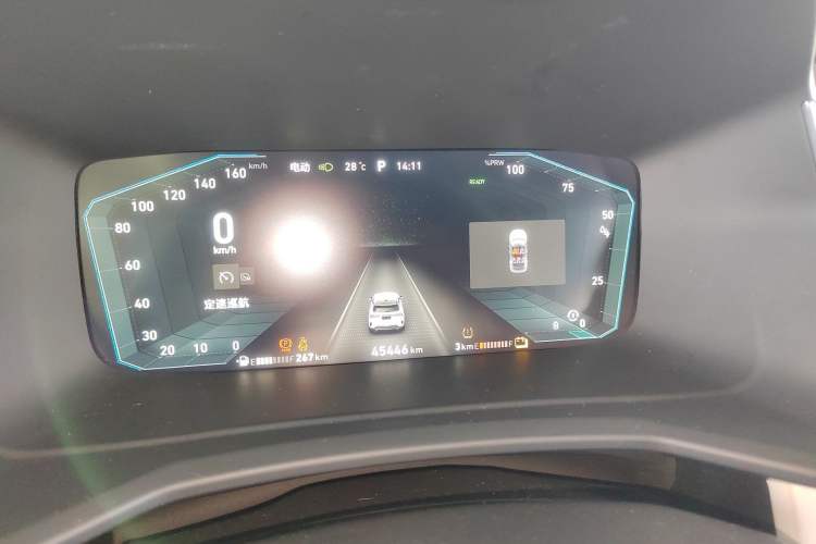 Used Lynk & Co 06 EM-P 2022 PHEV 84 km Range Pro Version Instrument Cluster