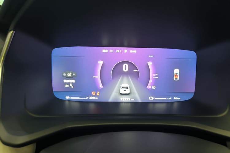 Used Lynk & Co 06 EM-P 2022 PHEV 84 km Range Pro Version Instrument Cluster