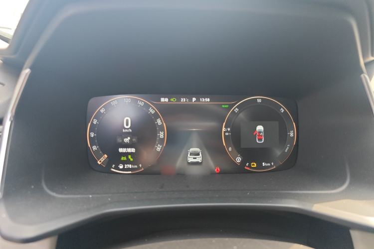 Used Lynk & Co 06 EM-P 2022 PHEV 84 km Range Pro Version Instrument Cluster