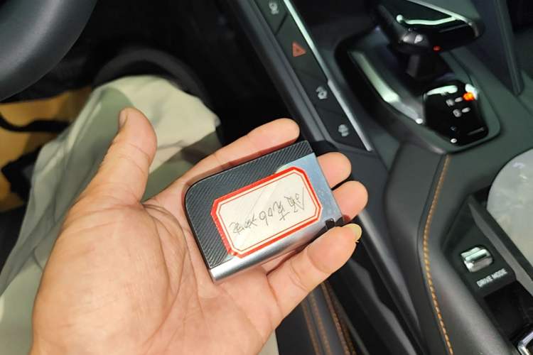 Used Lynk & Co 06 EM-P 2022 PHEV 84 km Range Pro Version Interior 1