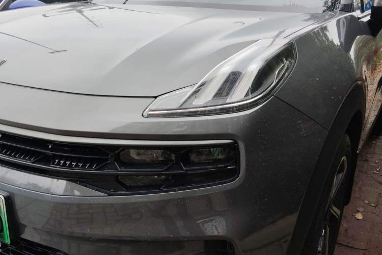 Used Lynk & Co 06 EM-P 2022 PHEV 84 km Range Pro Version Left Front Headlight
