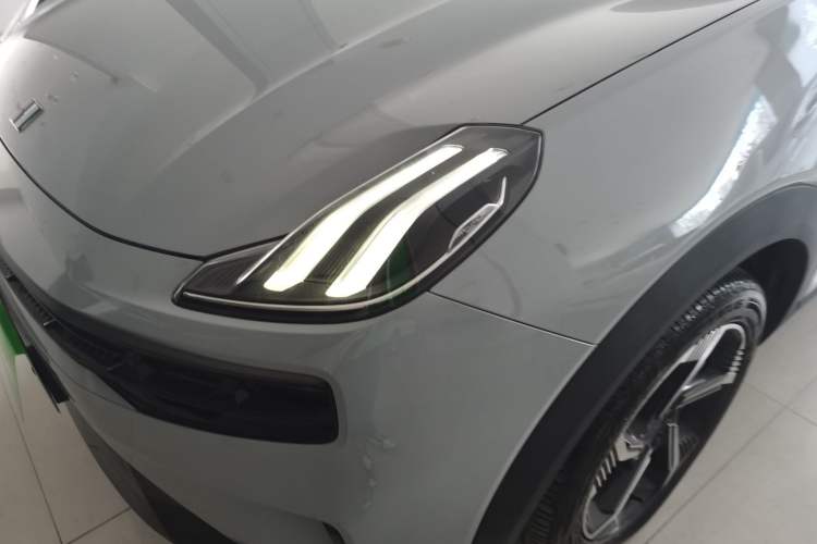Used Lynk & Co 06 EM-P 2022 PHEV 84 km Range Pro Version Left Front Headlight