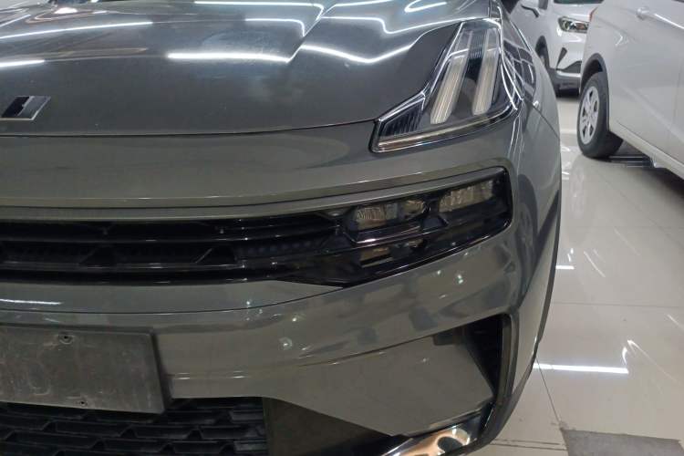 Used Lynk & Co 06 EM-P 2022 PHEV 84 km Range Pro Version Left Front Headlight
