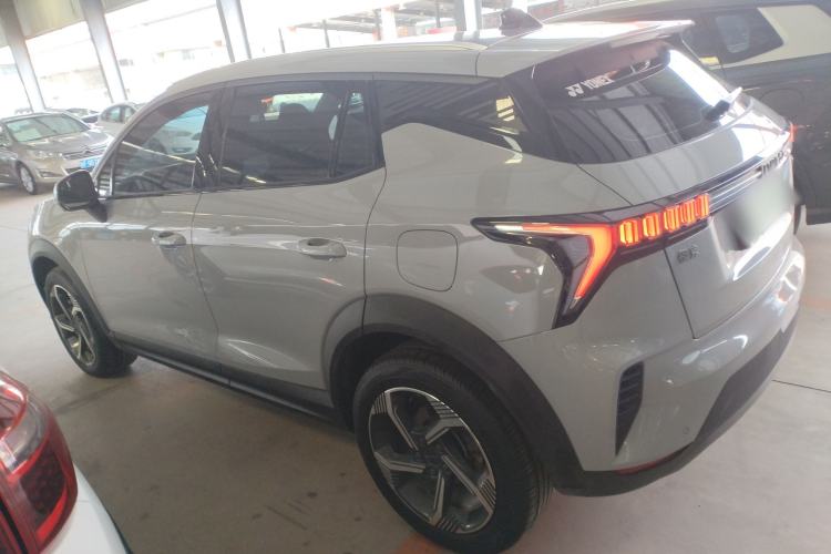 Used Lynk & Co 06 EM-P 2022 PHEV 84 km Range Pro Version Left Side