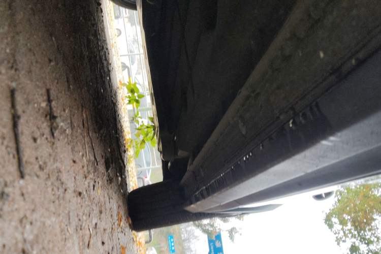Used Lynk & Co 06 EM-P 2022 PHEV 84 km Range Pro Version Left Side Sill