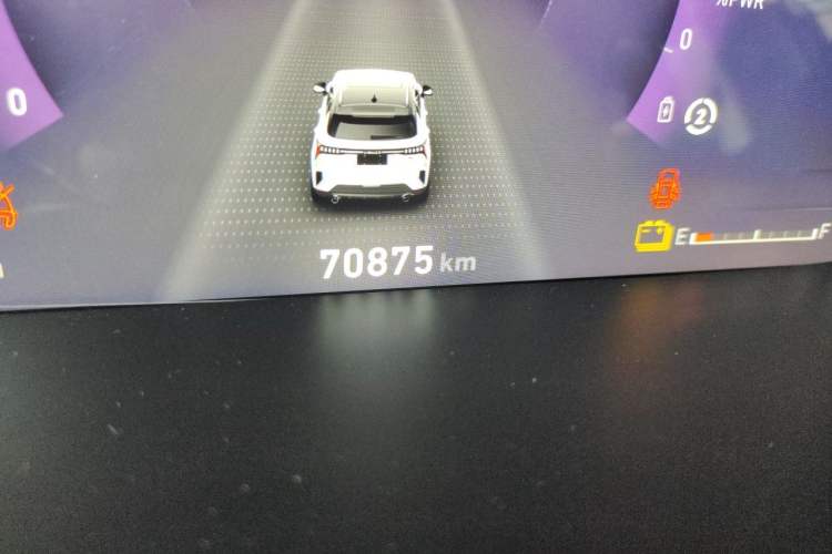 Used Lynk & Co 06 EM-P 2022 PHEV 84 km Range Pro Version Odometer Close Up