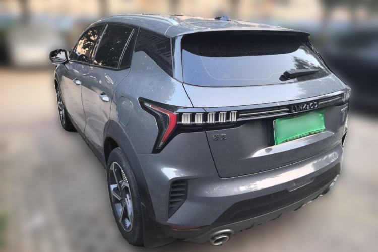 Used Lynk & Co 06 EM-P 2022 PHEV 84 km Range Pro Version Rear Left 45 Deg