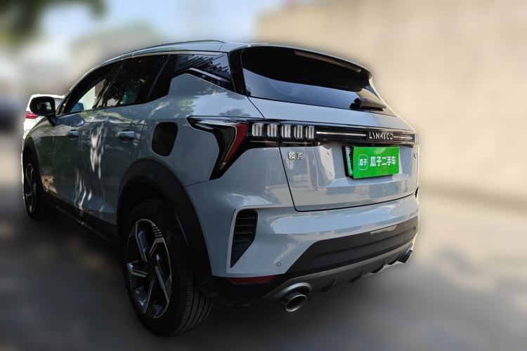 Used Lynk & Co 06 EM-P 2022 PHEV 84 km Range Pro Version Rear Left 45 Deg