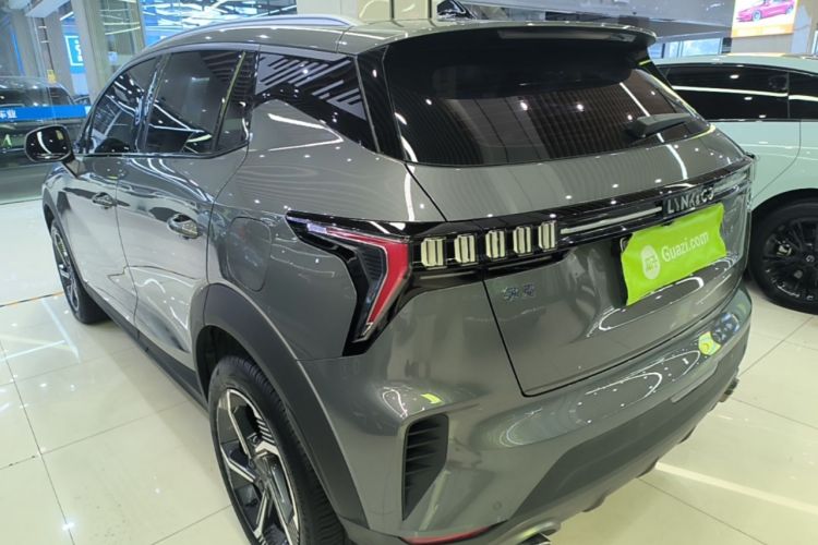 Used Lynk & Co 06 EM-P 2022 PHEV 84 km Range Pro Version Rear Left 45 Deg