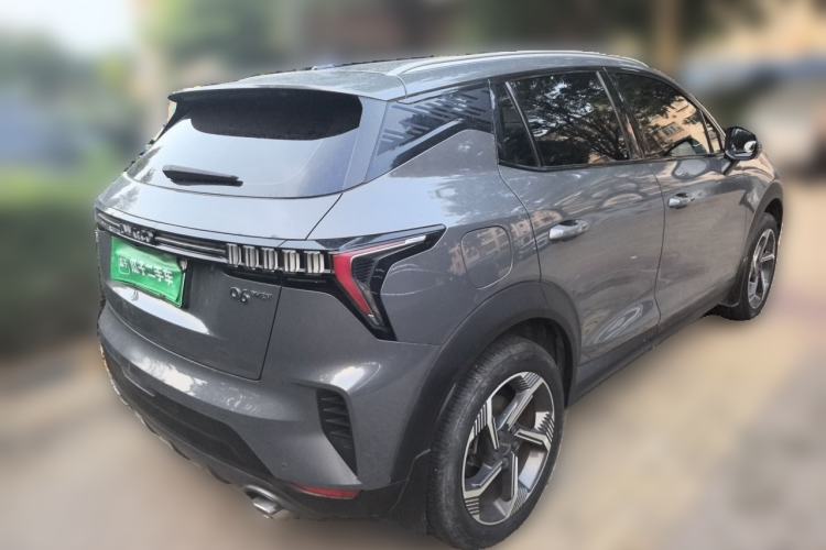 Used Lynk & Co 06 EM-P 2022 PHEV 84 km Range Pro Version Rear Right 45 Deg
