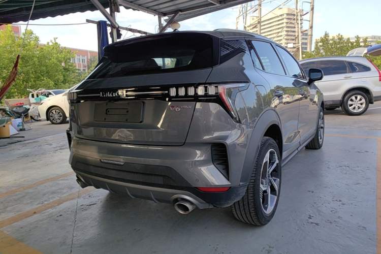 Used Lynk & Co 06 EM-P 2022 PHEV 84 km Range Pro Version Rear Right 45 Deg