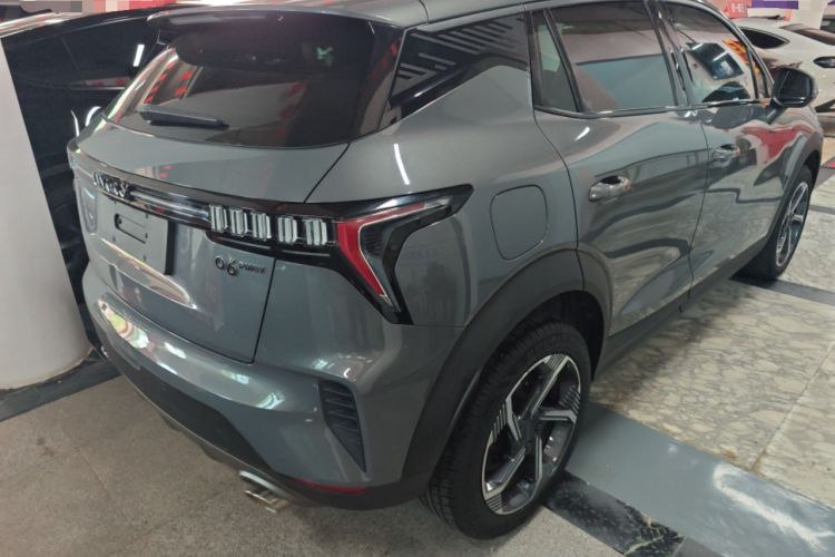 Used Lynk & Co 06 EM-P 2022 PHEV 84 km Range Pro Version Rear Right 45 Deg