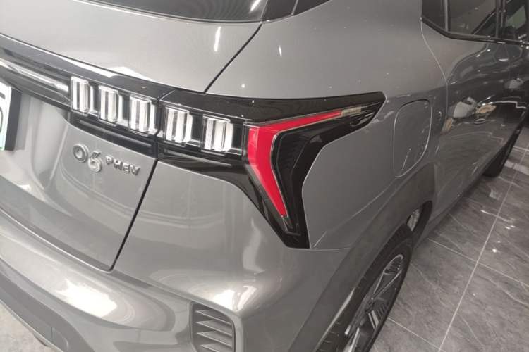 Used Lynk & Co 06 EM-P 2022 PHEV 84 km Range Pro Version Right Rear Taillight