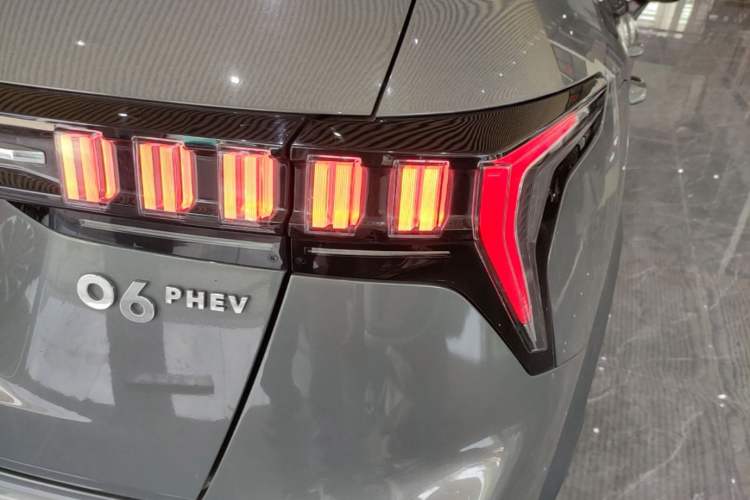 Used Lynk & Co 06 EM-P 2022 PHEV 84 km Range Pro Version Right Rear Taillight