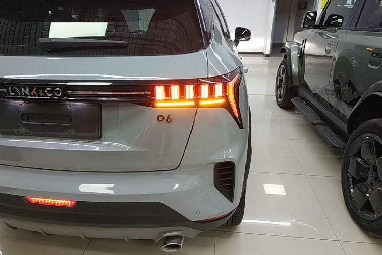 Used Lynk & Co 06 EM-P 2022 PHEV 84 km Range Pro Version Right Rear Taillight