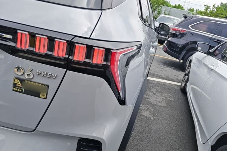 Used Lynk & Co 06 EM-P 2022 PHEV 84 km Range Pro Version Right Rear Taillight