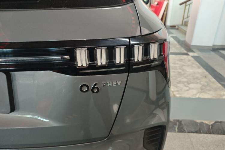 Used Lynk & Co 06 EM-P 2022 PHEV 84 km Range Pro Version Right Rear Taillight