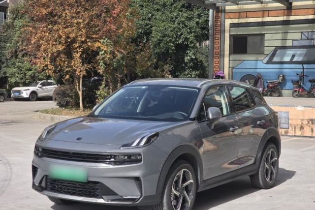 Used Lynk & Co 06 EM-P 2022 PHEV 84 km Range Pro Version