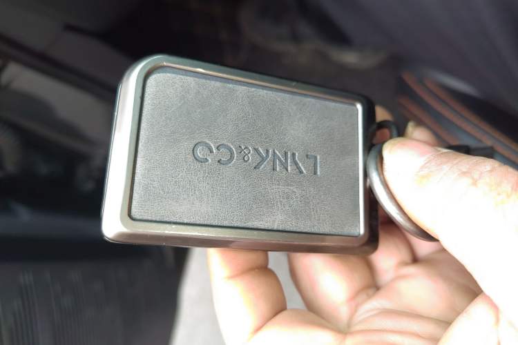Used Lynk & Co 06 EM-P 2022 PHEV 84 km Range Pro Version Vehicle Key