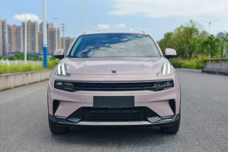 Used Lynk & Co 06 EM-P 2022 PHEV Shero Pink Special Edition Exterior 3