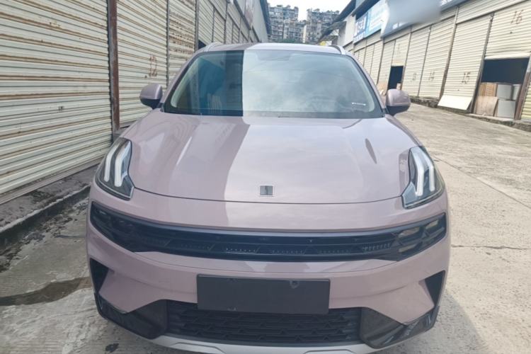 Used Lynk & Co 06 EM-P 2022 PHEV 84 km Range Pro Version Front