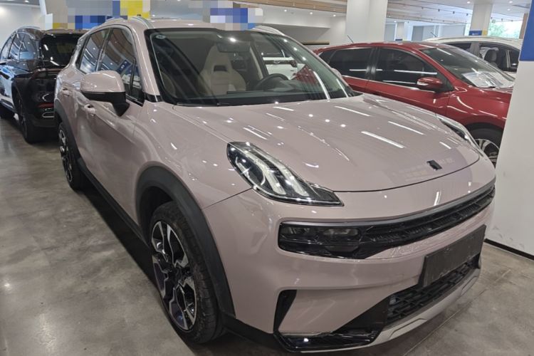 Used Lynk & Co 06 EM-P 2022 PHEV Shero Pink Special Edition Front Right 45 Deg