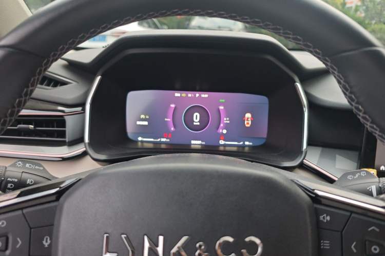 Used Lynk & Co 06 EM-P 2022 PHEV Shero Pink Special Edition Instrument Cluster