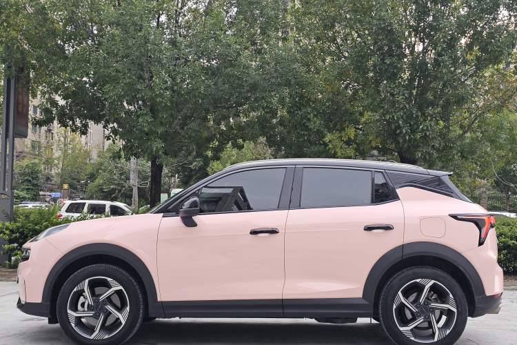 Used Lynk & Co 06 EM-P 2022 PHEV 84 km Range Pro Version Exterior 7