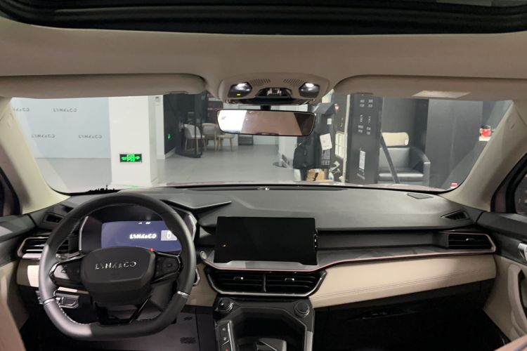 Used Lynk & Co 06 EM-P 2022 PHEV Shero Pink Special Edition Headliner