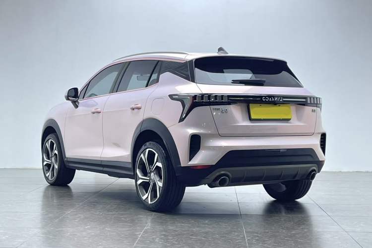 Used Lynk & Co 06 EM-P 2022 PHEV 84 km Range Pro Version Left Side