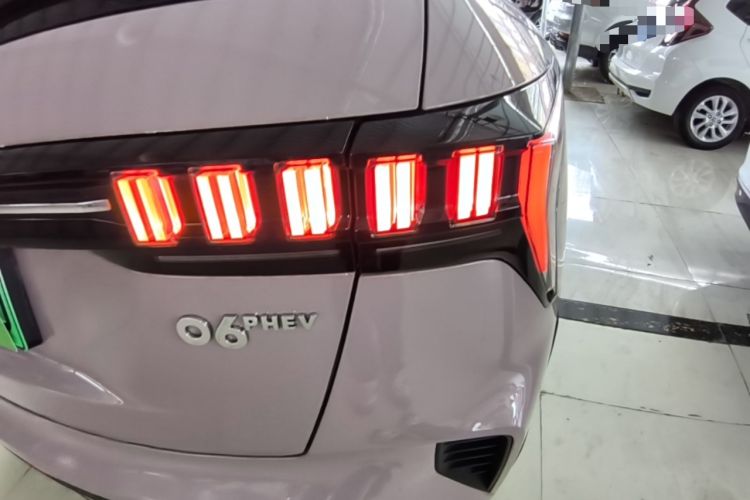Used Lynk & Co 06 EM-P 2022 PHEV Shero Pink Special Edition Right Rear Taillight