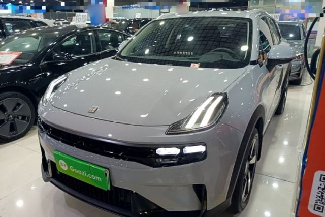 Used Lynk & Co 06 EM-P 2022 PHEV 84 km Range Pro Version