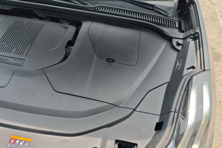 Used Lynk & Co 06 EM-P 2022 PHEV 84 km Range Pro Version Engine Bay Left