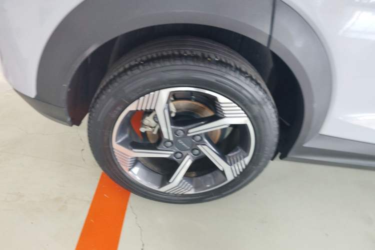 Used Lynk & Co 06 EM-P 2022 PHEV 84 km Range Pro Version Exterior 4