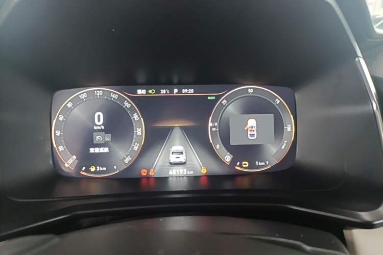 Used Lynk & Co 06 EM-P 2022 PHEV 84 km Range Pro Version Instrument Cluster