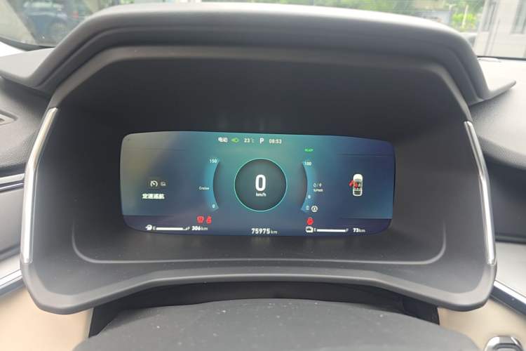 Used Lynk & Co 06 EM-P 2022 PHEV 84 km Range Pro Version Instrument Cluster