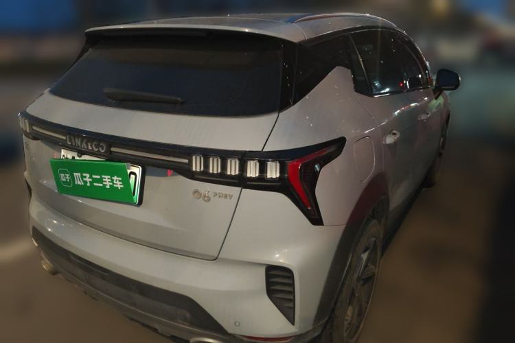 Used Lynk & Co 06 EM-P 2022 PHEV 84 km Range Pro Version Rear Right 45 Deg