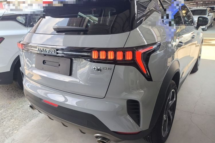 Used Lynk & Co 06 EM-P 2022 PHEV 84 km Range Pro Version Rear Right 45 Deg