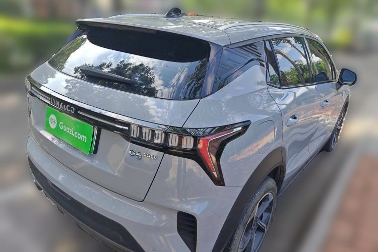 Used Lynk & Co 06 EM-P 2022 PHEV 84 km Range Pro Version Rear Right 45 Deg