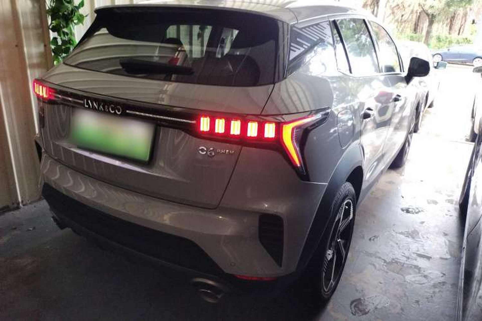 Used Lynk & Co 06 EM-P 2022 PHEV 84 km Range Pro Version Rear Right 45 Deg