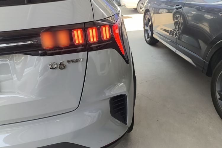 Used Lynk & Co 06 EM-P 2022 PHEV 84 km Range Pro Version Right Rear Taillight