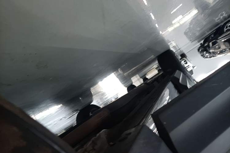 Used Lynk & Co 06 EM-P 2022 PHEV 84 km Range Pro Version Right Side Sill