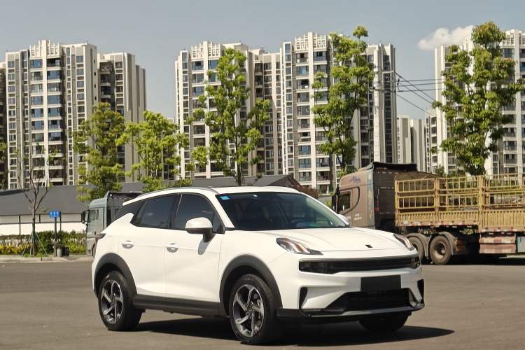 Used Lynk & Co 06 EM-P 2022 PHEV 84 km Range Pro Version Exterior 2