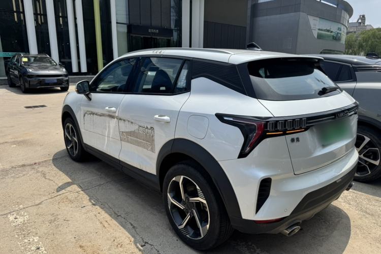 Used Lynk & Co 06 EM-P 2022 PHEV 84 km Range Pro Version Exterior 3