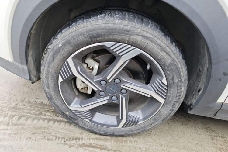 Used Lynk & Co 06 EM-P 2022 PHEV 84 km Range Pro Version Exterior 4