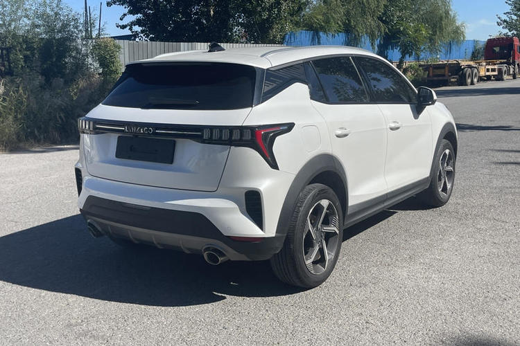 Used Lynk & Co 06 EM-P 2022 PHEV 84 km Range Pro Version Exterior 4